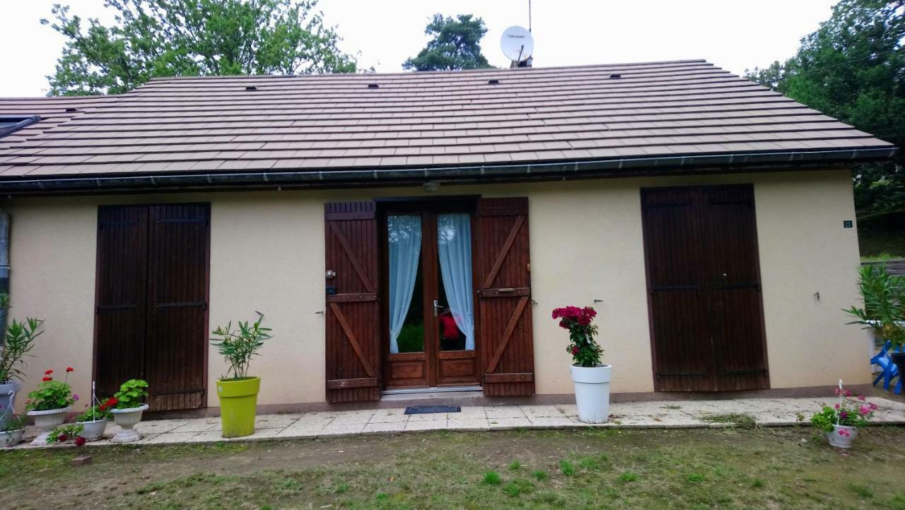 Maison Bord Du Lac Marcillac-la-Croisille Exterior foto
